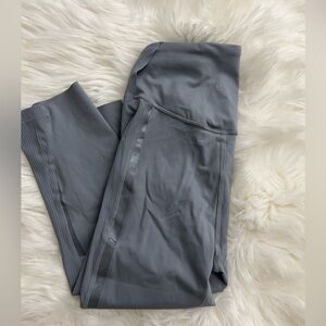 Lululemon Size 4